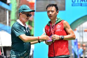 BIB: 160
                            <button type="button" onclick="openModal(21795397)" class="btn btn-primary btn-sm float-right btn-popup" data-toggle="modal" data-target=".modal-high-quality">
                        <i class="fas fa-shopping-cart"></i> Add to Cart
                    </button>
                                            <button type="button" onclick="isThisMe(21795397, true)" class="btn btn-success btn-sm float-right btn-popup btn-isme hidden" data-toggle="tooltip" data-placement="bottom" title="นี่คือรูปของคุณใช่ไหม คลิกที่นี่เพื่อเอาเข้าอัลบั้ม">
                        <i class="fas fa-plus"></i> Add to album
                    </button>
                    <button type="button" onclick="isThisMe(21795397, false)" class="btn btn-warning btn-sm float-right btn-popup btn-isnotme hidden">
                        <i class="fas fa-ban"></i> Remove from album
                    </button>